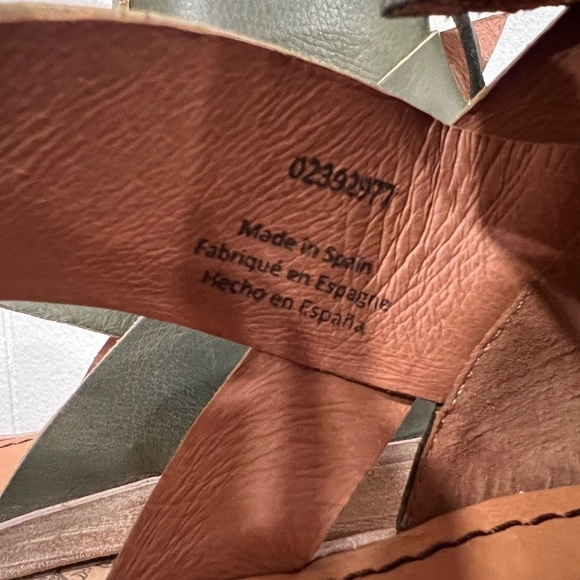 Free People Vale Boot sandals strapy soft designs With buckle closure on… - Picture 14 of 15